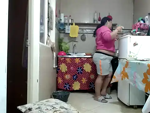 Snapshot of Boycuriousxxx chatting on December 2025 12:14:02 PM Boycuriousxxx online show from December 2025 12:14:02 PM