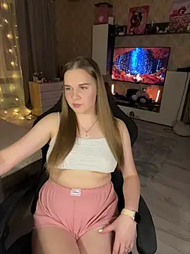 Snapshot of Lexi_noah chatting on December 2024 08:28:02 PM Lexi noah online show from December 2024 08:28:02 PM