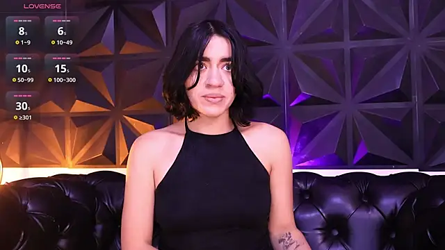 KasiaNoir  online show from February 2026 01:34:02 PM