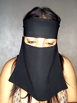 Narimane maroc online show from November 2025 01:48:02 AM