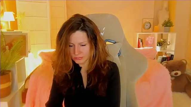 Snapshot of April_o_Nill chatting on February 2025 06:48:02 PM April o Nill online show from February 2025 06:48:02 PM