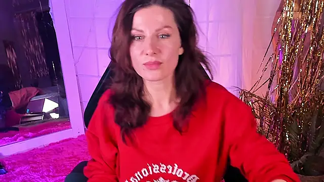 April o Nill online show from December 2025 05:21:01 PM