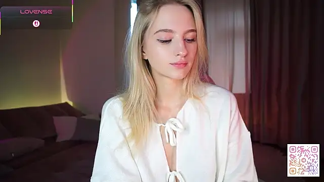 Snapshot of MickeyMyers chatting on September 2025 11:48:01 AM MickeyMyers online show from September 2025 11:48:01 AM