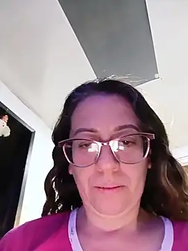 Snapshot of miss_hanna07 chatting on June 2026 02:35:01 AM miss hanna07 online show from June 2026 02:35:01 AM
