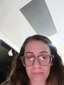 Snapshot of miss_hanna07 chatting on June 2026 02:22:01 AM miss hanna07 online show from June 2026 02:22:01 AM