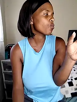 Snapshot of SexySlenderLexy chatting on March 2025 10:37:01 AM SexySlenderLexy online show from March 2025 10:37:01 AM