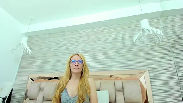 maddy cartter online show from October 2025 11:44:02 AM