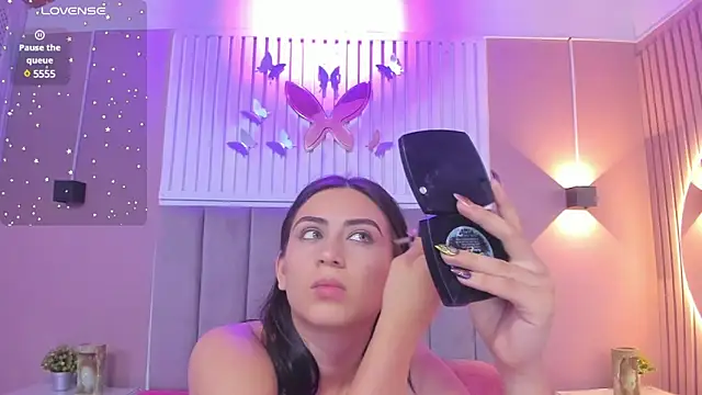 diosa cristal online show from February 2025 03:23:02 AM