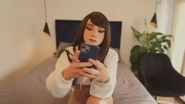 Snapshot of pansuggarofficial chatting on December 2025 09:09:02 PM pansuggarofficial online show from December 2025 09:09:02 PM