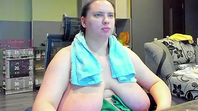 Snapshot of 1lindsey1 chatting on October 2025 01:04:02 AM 1lindsey1 online show from October 2025 01:04:02 AM