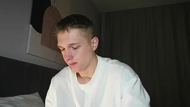 Snapshot of dustyn_fox chatting on January 2025 10:12:02 AM dustyn fox online show from January 2025 10:12:02 AM