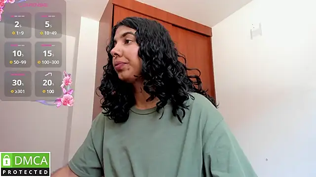 Snapshot of jasmine_bunny_ chatting on January 2025 06:27:02 PM jasmine bunny  online show from January 2025 06:27:02 PM