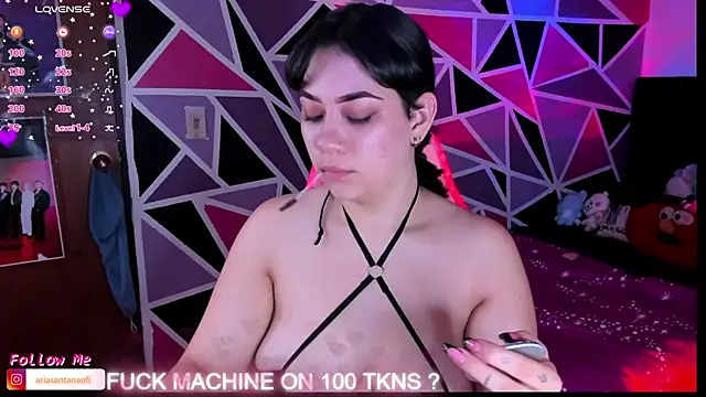 arisantana online show from October 2025 10:54:02 PM