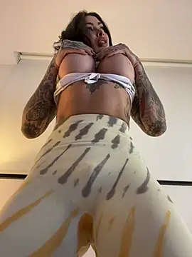 Iam Annii online show from January 2025 11:45:02 PM