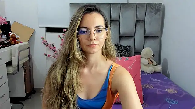 baby-miah online show from December 2024 06:32:01 AM