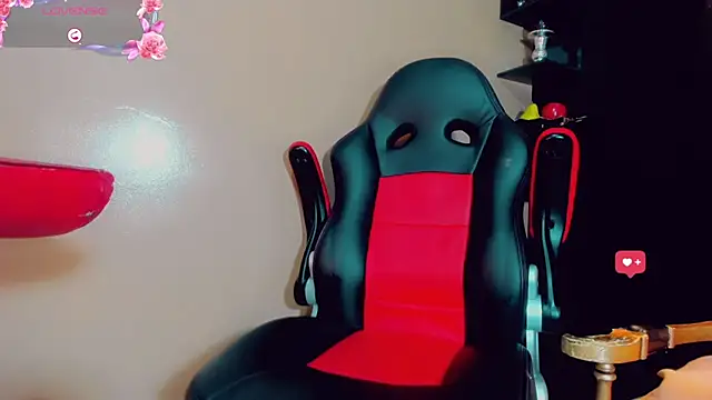 Kendall hornyy online show from February 2025 10:30:01 PM