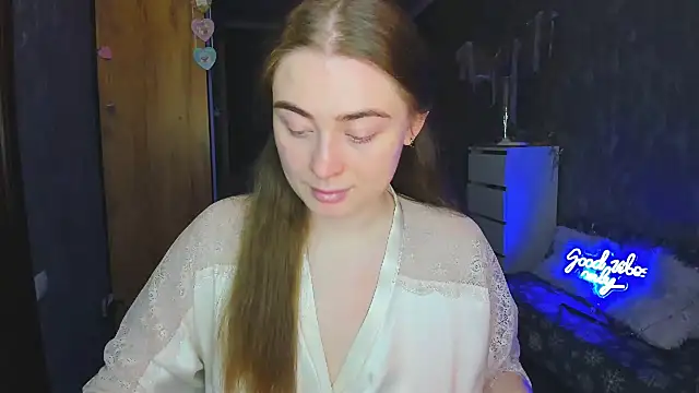 Snapshot of Demure_Smile chatting on February 2025 05:13:01 AM Demure Smile online show from February 2025 05:13:01 AM