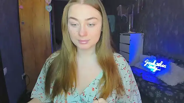 Snapshot of Demure_Smile chatting on February 2025 05:15:01 AM Demure Smile online show from February 2025 05:15:01 AM