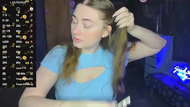 Snapshot of Demure_Smile chatting on March 2025 05:54:02 AM Demure Smile online show from March 2025 05:54:02 AM