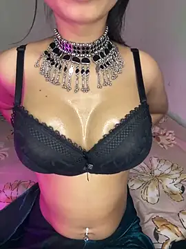 Snapshot of Hot-sexy222 chatting on February 2025 10:14:02 AM Hot-sexy222 online show from February 2025 10:14:02 AM