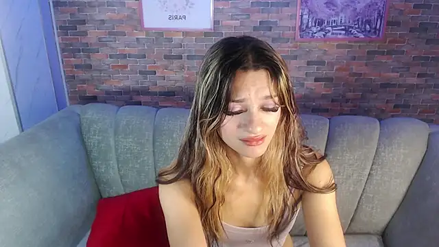 Laurita b online show from February 2025 11:45:01 PM