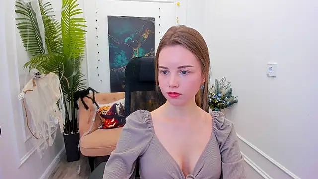 MileyWings online show from October 2025 11:33:02 AM