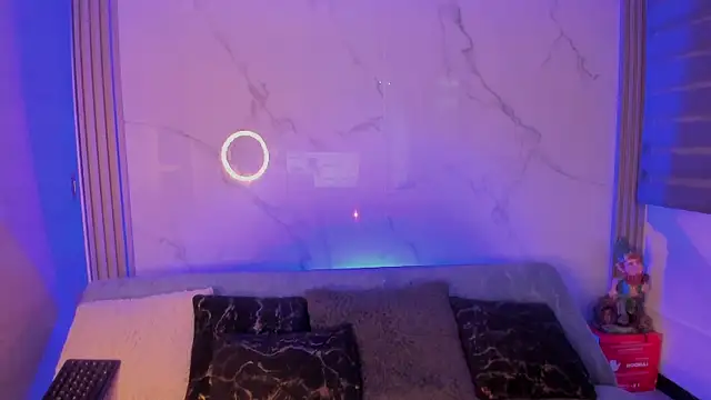 dayan silva  online show from December 2025 03:15:02 AM