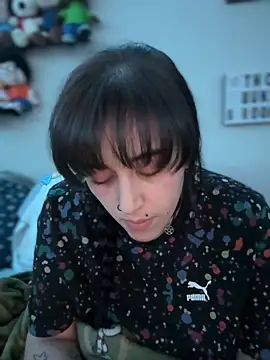 ThicBunz online show from November 2025 04:11:01 AM