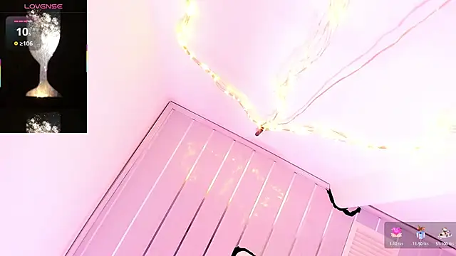 staacy37 online show from September 2025 06:34:01 PM