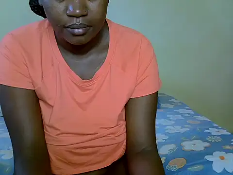Snapshot of Sexiebony12 chatting on November 2025 04:40:02 AM Sexiebony12 online show from November 2025 04:40:02 AM