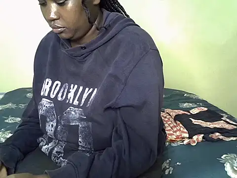 Snapshot of Sexiebony12 chatting on November 2025 08:25:02 PM Sexiebony12 online show from November 2025 08:25:02 PM