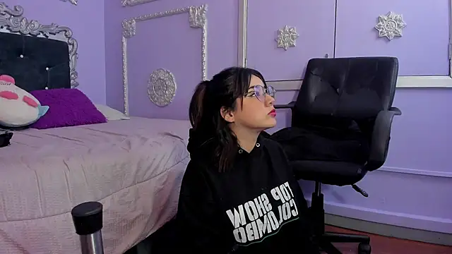 JeyLee online show from September 2025 11:48:01 AM