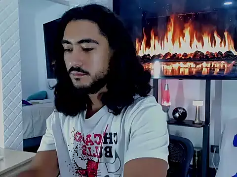 david  johnson372 online show from April 2026 01:05:01 AM