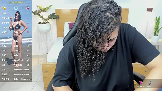 aixa 15 online show from December 2024 12:03:01 PM