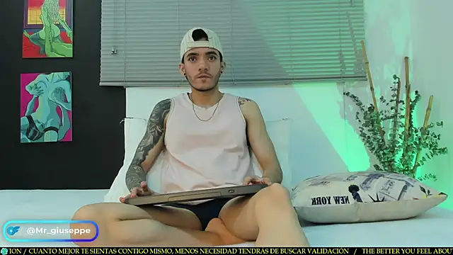 Tylergiuseppe  online show from March 2025 08:15:02 PM