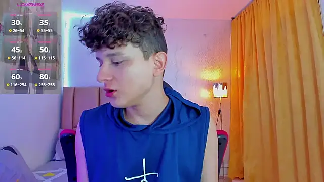 Snapshot of Nathan_Bluee chatting on December 2024 02:16:02 PM Nathan Bluee online show from December 2024 02:16:02 PM