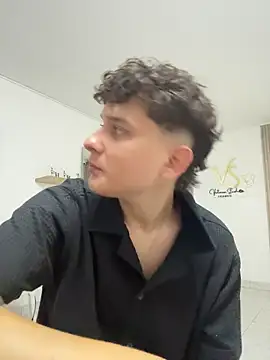 Snapshot of Nathan_Bluee chatting on September 2025 11:26:02 AM Nathan Bluee online show from September 2025 11:26:02 AM