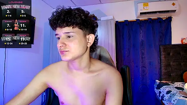 Snapshot of Nathan_Bluee chatting on January 2026 05:27:02 PM Nathan Bluee online show from January 2026 05:27:02 PM