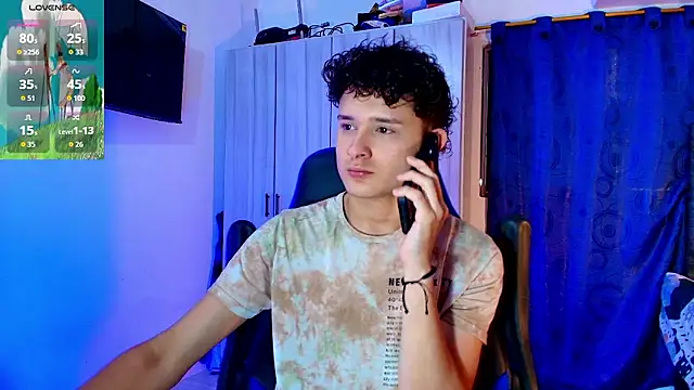 Snapshot of Nathan_Bluee chatting on January 2026 04:01:01 PM Nathan Bluee online show from January 2026 04:01:01 PM