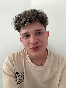 Snapshot of Nathan_Bluee chatting on April 2026 04:04:02 PM Nathan Bluee online show from April 2026 04:04:02 PM