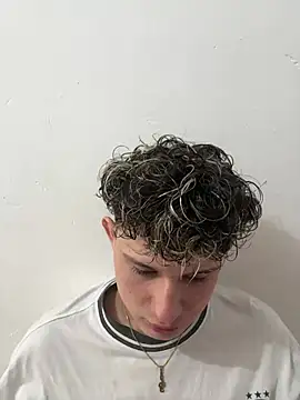 Snapshot of Nathan_Bluee chatting on April 2026 04:23:01 PM Nathan Bluee online show from April 2026 04:23:01 PM