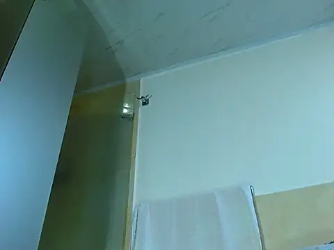 Snapshot of hornymilf_69xxx chatting on December 2024 03:44:01 PM hornymilf 69xxx online show from December 2024 03:44:01 PM