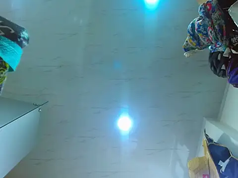 Snapshot of hornymilf_69xxx chatting on January 2025 03:40:02 PM hornymilf 69xxx online show from January 2025 03:40:02 PM