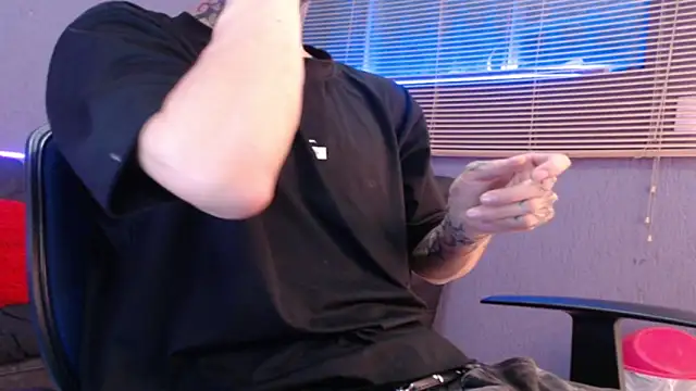 Andy bapho online show from November 2025 03:12:02 PM