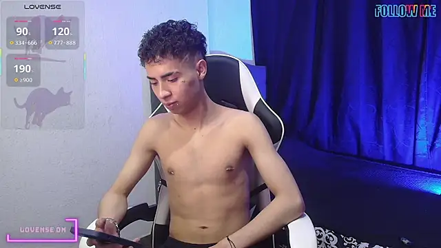 sexybat twink online show from October 2025 08:29:02 PM