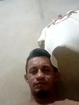 Snapshot of dotado20robson chatting on March 2026 05:40:02 AM dotado20robson online show from March 2026 05:40:02 AM