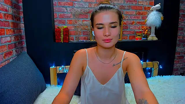 UrJoyy online show from December 2024 08:15:01 PM