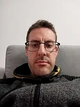 Snapshot of Meriozoro chatting on November 2025 03:56:01 PM Meriozoro online show from November 2025 03:56:01 PM