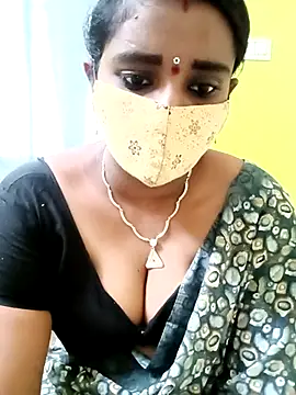 Snapshot of anisha91 chatting on March 2025 08:47:02 AM anisha91 online show from March 2025 08:47:02 AM