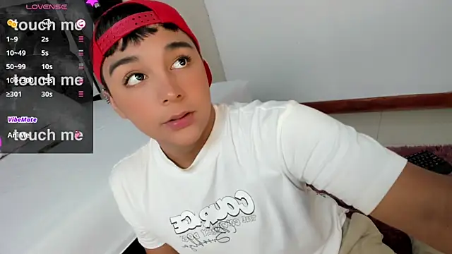 Seductivo jr online show from February 2025 03:19:01 AM